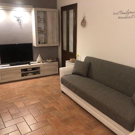Апартаменты La Casa Di Zoe Кампилья-Мариттима Экстерьер фото